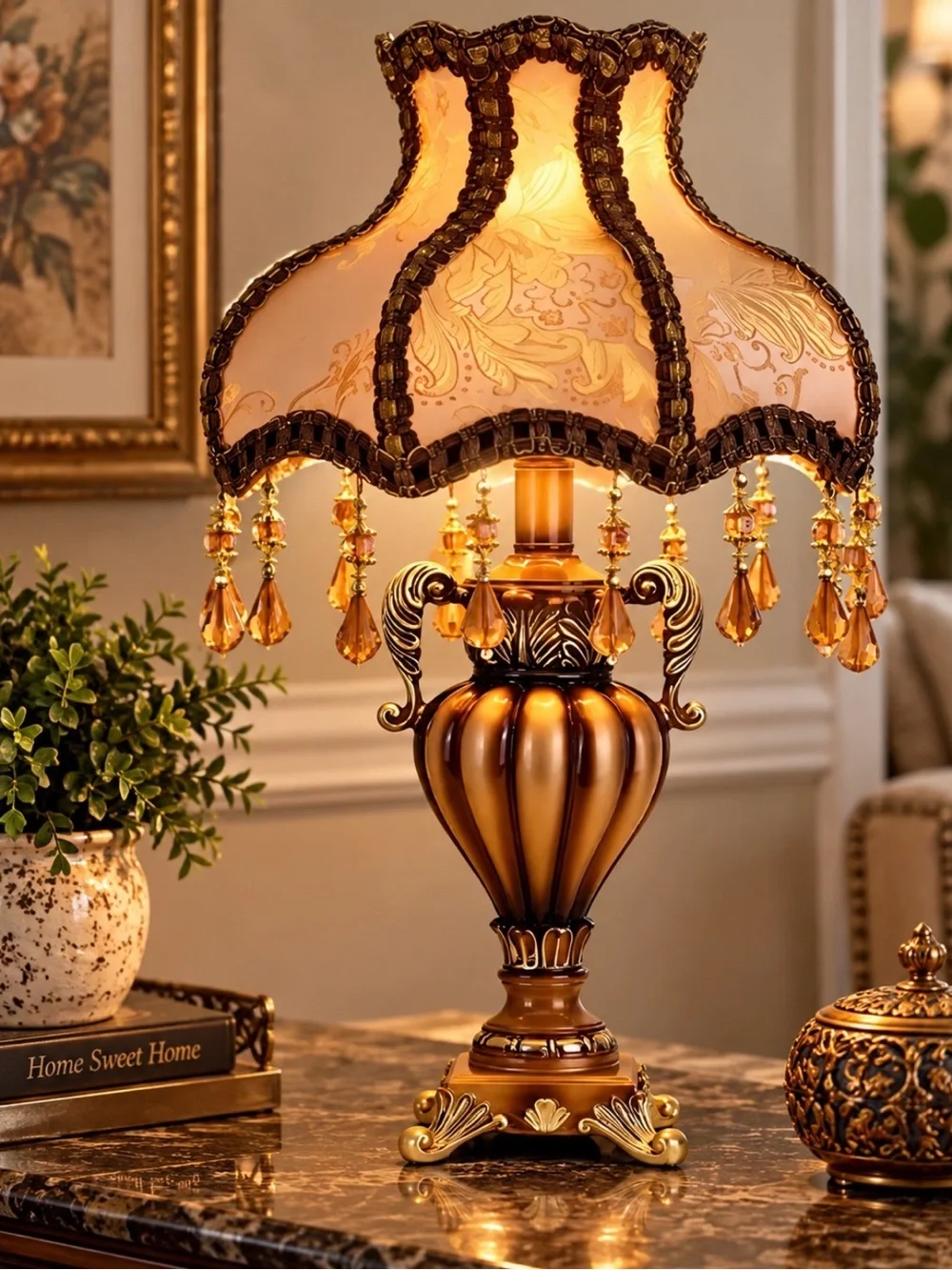 Radiya European Style Victorian Table Lamp, Beige Fabric